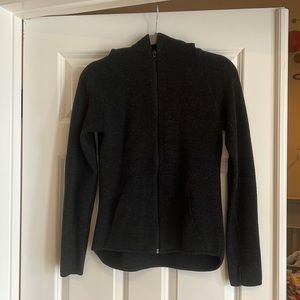 Triple Aught Design Hoodie size M